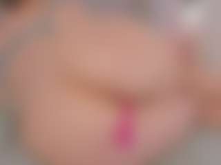 Chloe Dee's Live Sex Cam Show