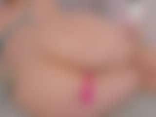 Chloe Dee's Live Sex Cam Show