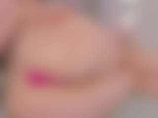Chloe Dee's Live Sex Cam Show