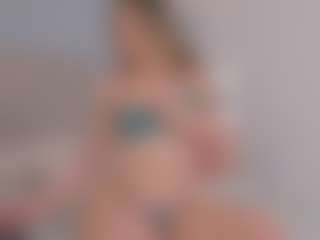 Chloe Dee's Live Sex Cam Show