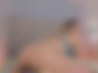 Chloe Dee's Live Sex Cam Show
