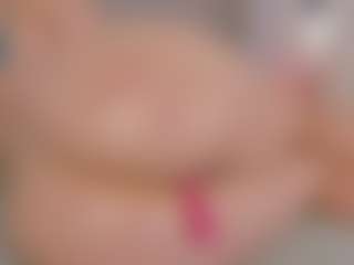 Chloe Dee's Live Sex Cam Show