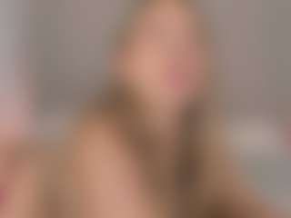 Chloe Dee's Live Sex Cam Show
