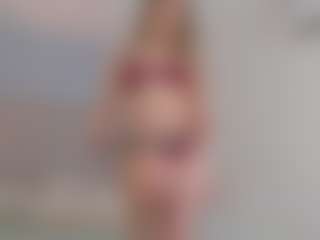 Chloe Dee's Live Sex Cam Show