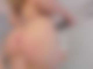 Chloe Dee's Live Sex Cam Show