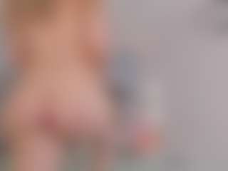 Chloe Dee's Live Sex Cam Show