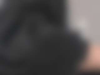 Chloe Dee's Live Sex Cam Show