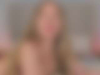 Chloe Dee's Live Sex Cam Show