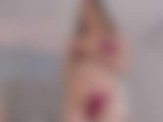 Chloe Dee's Live Sex Cam Show