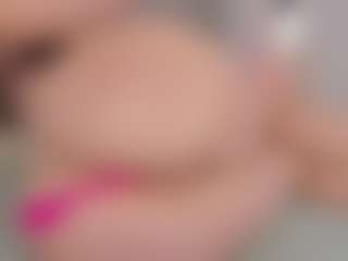 Chloe Dee's Live Sex Cam Show