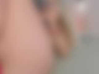 Chloe Dee's Live Sex Cam Show