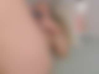 Chloe Dee's Live Sex Cam Show