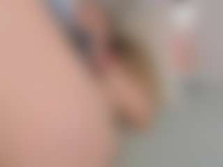Chloe Dee's Live Sex Cam Show