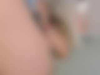 Chloe Dee's Live Sex Cam Show