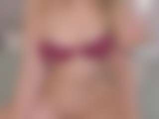 Chloe Dee's Live Sex Cam Show