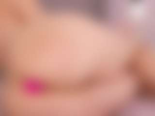 Chloe Dee's Live Sex Cam Show