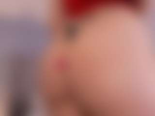 Chloe Dee's Live Sex Cam Show