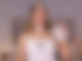 Chloe Dee's Live Sex Cam Show