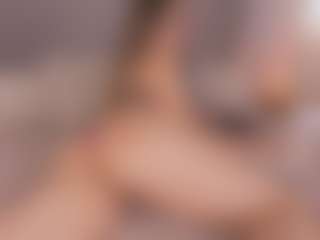 Chloe Dee's Live Sex Cam Show