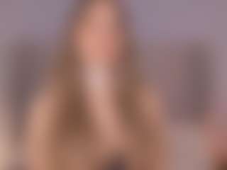 Chloe Dee's Live Sex Cam Show