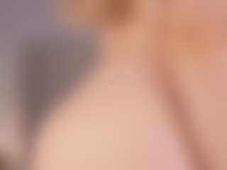 Chloe Dee's Live Sex Cam Show