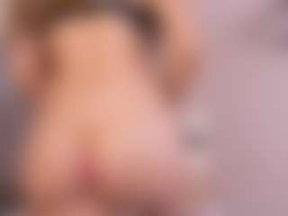 Chloe Dee's Live Sex Cam Show