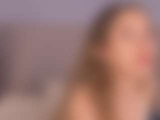 Chloe Dee's Live Sex Cam Show