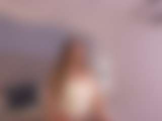 Chloe Dee's Live Sex Cam Show