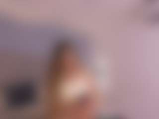 Chloe Dee's Live Sex Cam Show