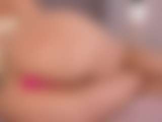 Chloe Dee's Live Sex Cam Show