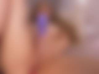 Chloe Dee's Live Sex Cam Show