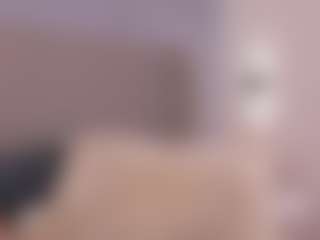 Live cam show with Chloe Dee - Facial on Mixed Magazine Live