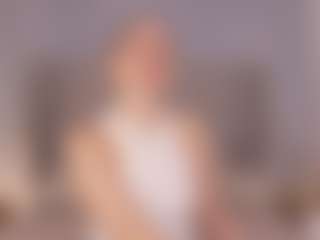 Live cam show with Chloe Dee - Blonde Hair Amateur on Streamer API