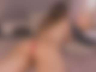 Chloe Dee's Live Sex Cam Show