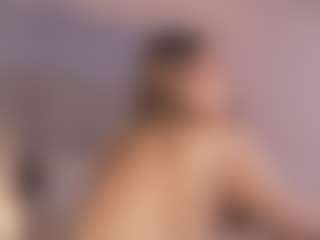Chloe Dee's Live Sex Cam Show