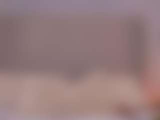 Live cam show with Chloe Dee - Blonde Hair Shaved Pussy on CamwithHer