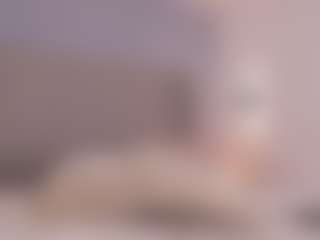 Live cam show with Chloe Dee - College Latina on Camsoda | colombia