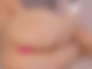 Chloe Dee's Live Sex Cam Show