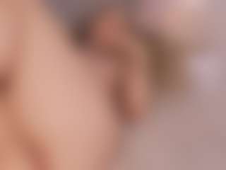 Live cam show with Chloe Dee - Latina Toys on Gym Cam Girls | colombia