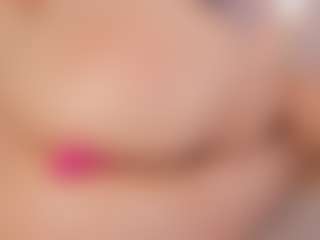 Chloe Dee's Live Sex Cam Show