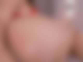 Chloe Dee's Live Sex Cam Show