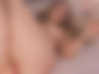 Chloe Dee's Live Sex Cam Show