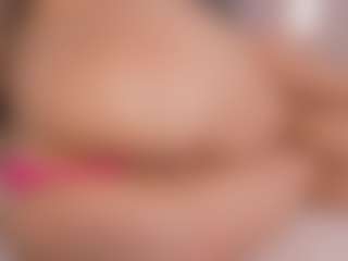 Chloe Dee's Live Sex Cam Show