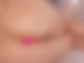 Chloe Dee's Live Sex Cam Show