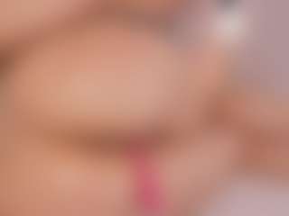 Chloe Dee's Live Sex Cam Show