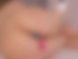 Chloe Dee's Live Sex Cam Show