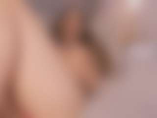 Chloe Dee's Live Sex Cam Show