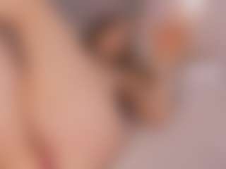 Chloe Dee's Live Sex Cam Show