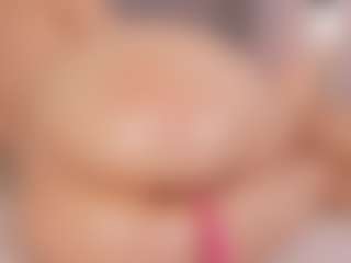 Chloe Dee's Live Sex Cam Show