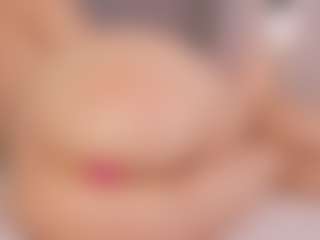 Chloe Dee's Live Sex Cam Show